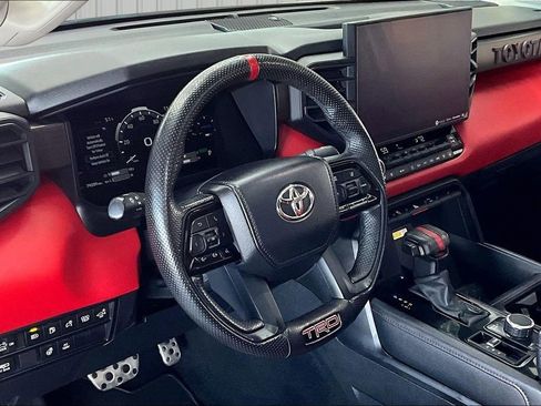 Used 2022 Toyota Tundra TRD Pro AWD/4WD image 17