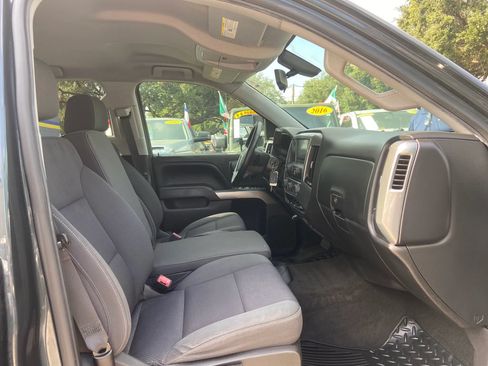 Used 2018 Chevrolet Silverado 1500 LT w/ LT Eassist Package RWD image 21