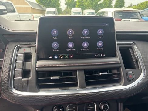 Used 2021 Chevrolet Suburban RST AWD/4WD image 12