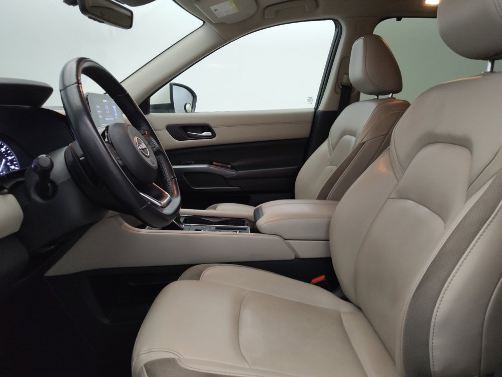 Used 2023 Nissan Pathfinder SL w/ SL Premium Package FWD image 17