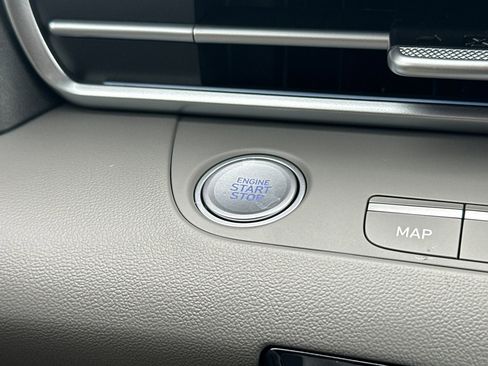 New 2026 Hyundai Elantra Sport image 22