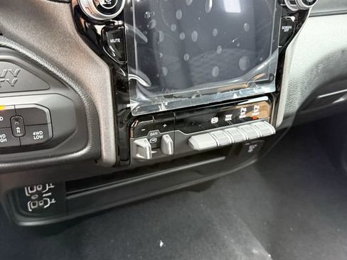 New 2025 RAM 2500 Tradesman image 23