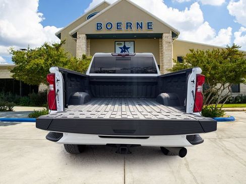 Used 2023 Chevrolet Silverado 2500 High Country w/ Z71 Off-Road Package AWD/4WD image 6