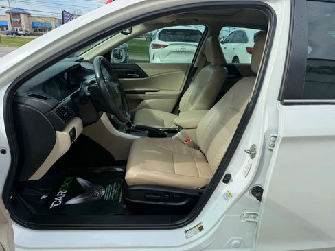 Used 2015 Honda Accord EX-L image 18