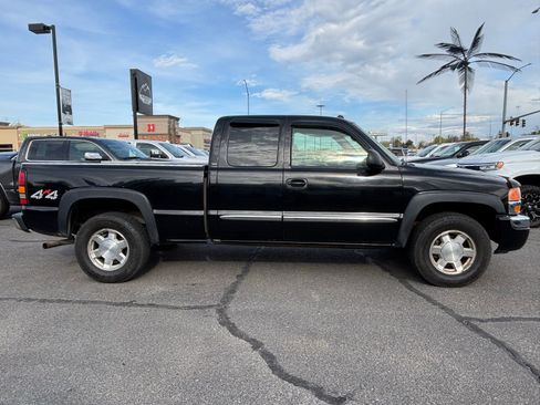 Used 2004 GMC Sierra 1500 SLE w/ Safe And Sound Package AWD/4WD image 5