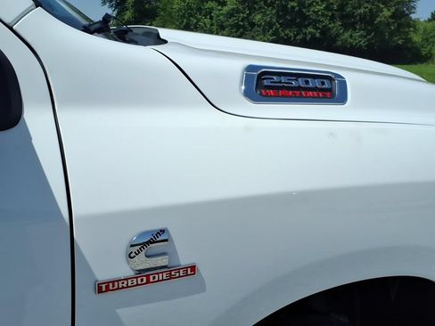 Used 2025 RAM 2500 Big Horn AWD/4WD image 14