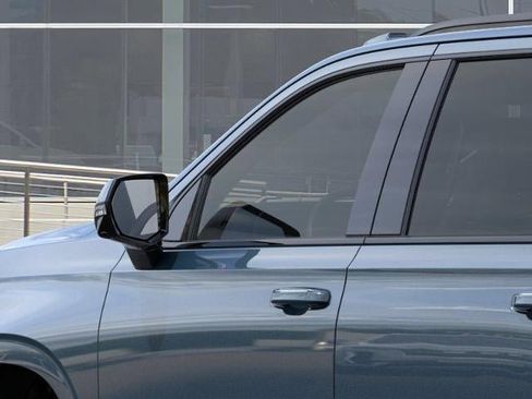 New 2026 Cadillac Escalade ESV Platinum Sport AWD/4WD image 12