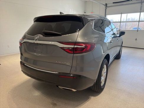Used 2019 Buick Enclave Essence AWD/4WD image 6