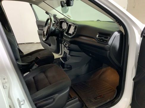 Used 2021 Dodge Durango AWD image 24