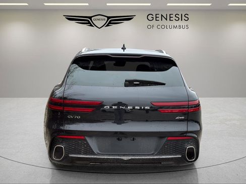 Used 2025 Genesis GV70 2.5T Advanced w/ Advanced Package image 4