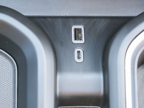 Used 2024 GMC Sierra 2500 Denali Ultimate w/ Snow Plow Prep/Camper Package image 30