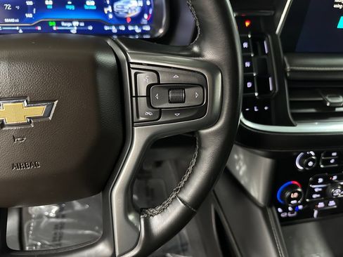 Used 2023 Chevrolet Tahoe Premier AWD/4WD image 15