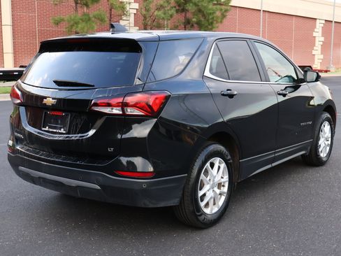 Used 2022 Chevrolet Equinox LT FWD image 29