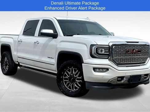 Used 2017 GMC Sierra 1500 Denali w/ Denali Ultimate Package AWD/4WD image 3