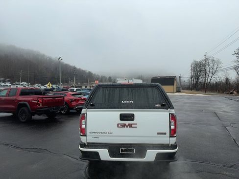Used 2019 GMC Canyon All Terrain w/ Trailering Package image 6