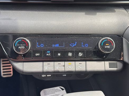 Certified 2026 Hyundai Elantra Sport image 32