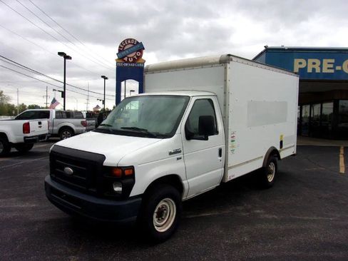Used 2014 Ford E-350 and Econoline 350 Super Duty image 1