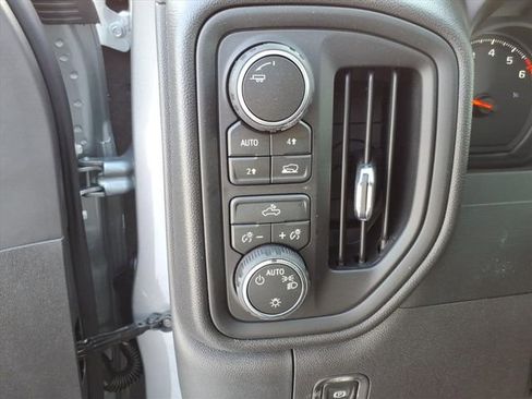 New 2026 Chevrolet Silverado 1500 W/T w/ WT Convenience Package AWD/4WD image 10