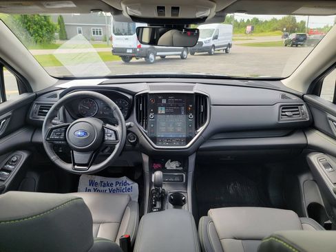 Used 2025 Subaru Ascent Onyx Edition AWD/4WD image 11