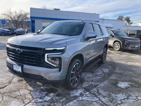 Used 2025 Chevrolet Tahoe RST w/ Comfort Package image 3