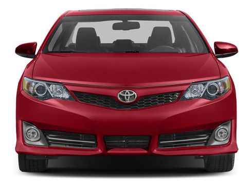 Used 2013 Toyota Camry SE FWD image 4