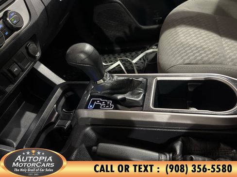 Used 2021 Toyota Tacoma SR5 image 33