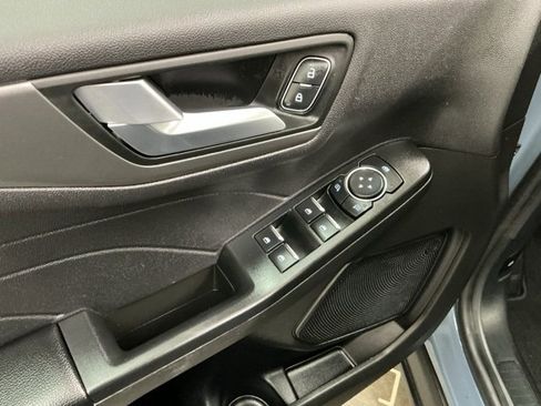 Used 2024 Ford Escape Base image 14