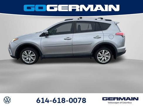 Used 2017 Toyota RAV4 Limited AWD/4WD image 3