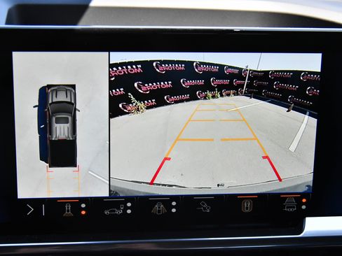 Used 2024 Chevrolet Silverado 1500 LTZ w/ Technology Package AWD/4WD image 21