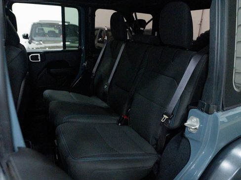 Used 2024 Jeep Wrangler Unlimited Rubicon 4xe w/ Convenience Group image 29