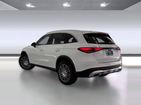 New 2026 Mercedes-Benz GLC 300 image 3