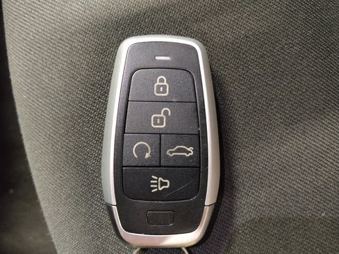 Used 2021 GMC Terrain SLE w/ Driver Convenience Package AWD/4WD image 32