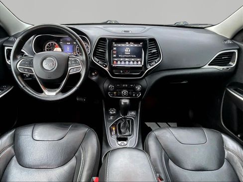 Used 2019 Jeep Cherokee Limited AWD/4WD image 7