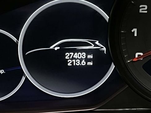 Used 2023 Porsche Cayenne image 44
