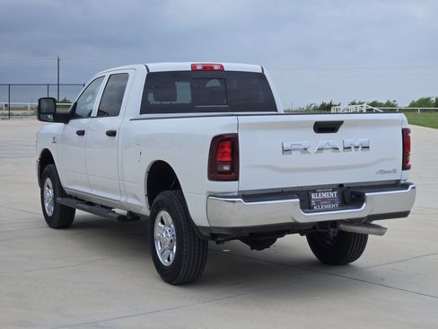 New 2026 RAM 2500 Tradesman AWD/4WD image 4