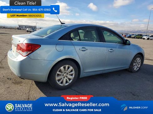 Used 2011 Chevrolet Cruze LT FWD image 4