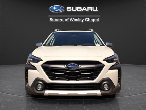 Certified 2023 Subaru Outback Touring AWD/4WD image 3