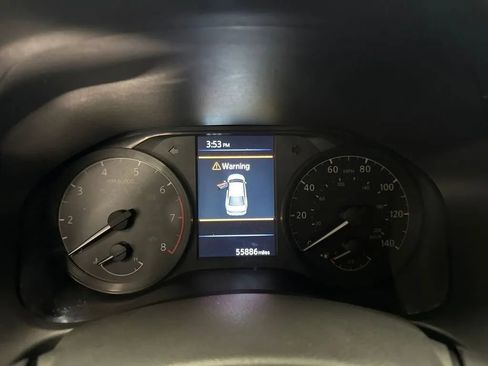 Used 2024 Nissan Altima 2.5 S FWD image 14