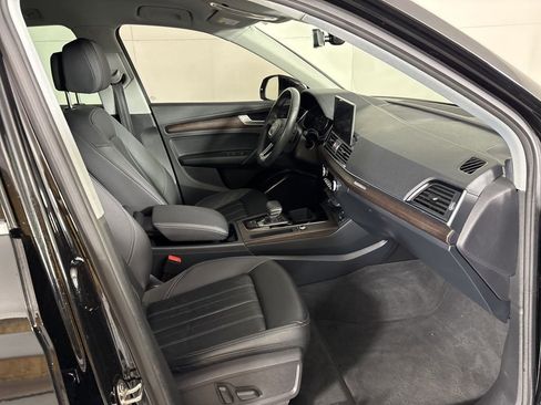 Used 2023 Audi Q5 2.0T Premium AWD/4WD image 16