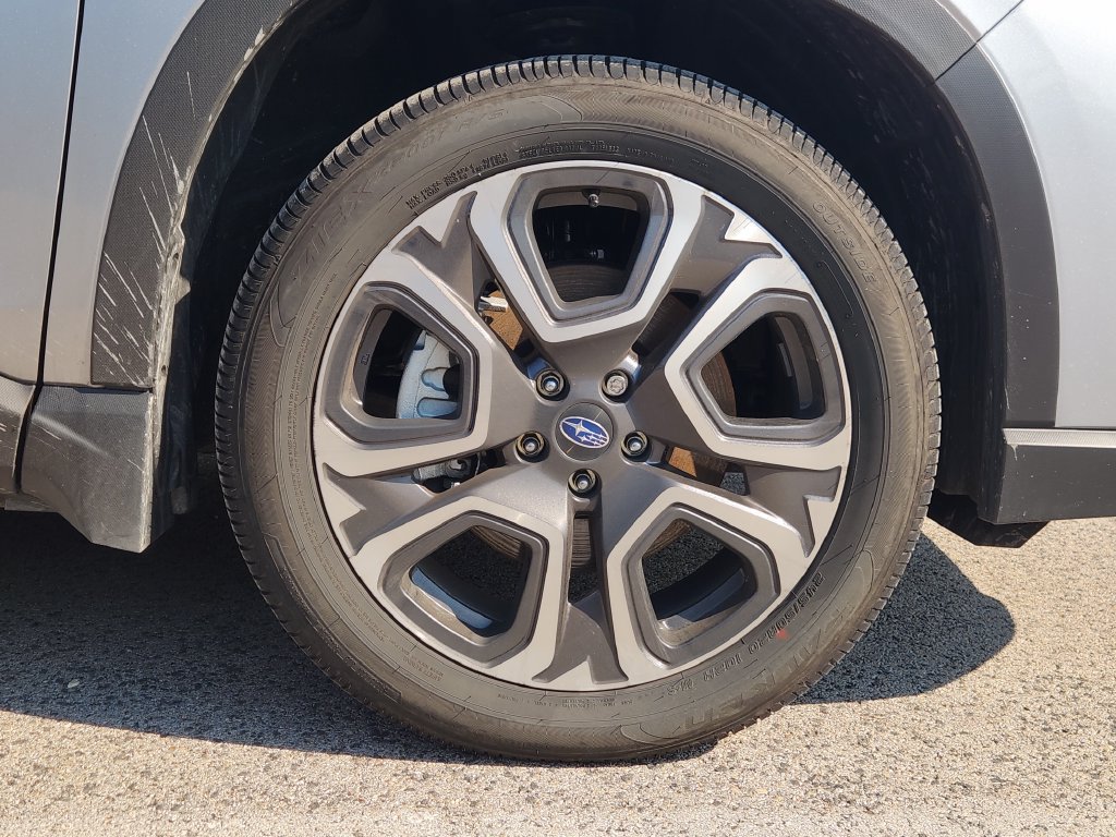 Certified 2026 Subaru Ascent Touring AWD/4WD image 5