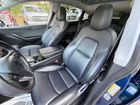 Used 2021 Tesla Model Y Long Range AWD/4WD image 49