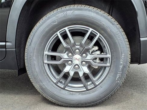 New 2026 GMC Acadia Elevation image 4