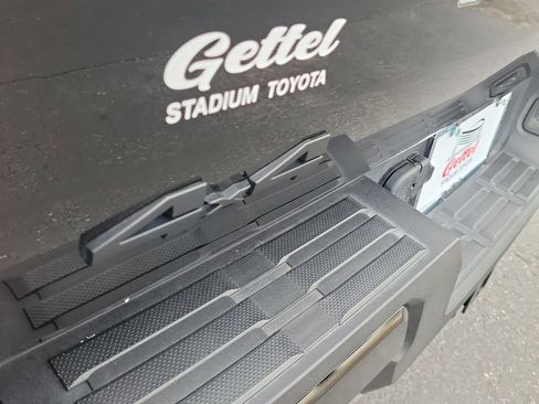 Used 2024 Toyota Tacoma TRD Off-Road image 8