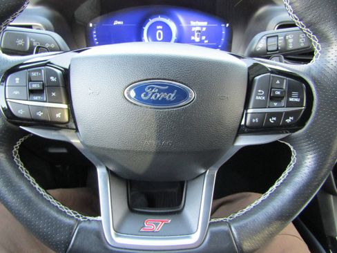 Used 2022 Ford Explorer ST w/ Equipment Group 401A image 25