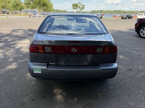 Used 1999 Nissan Sentra XE FWD image 6
