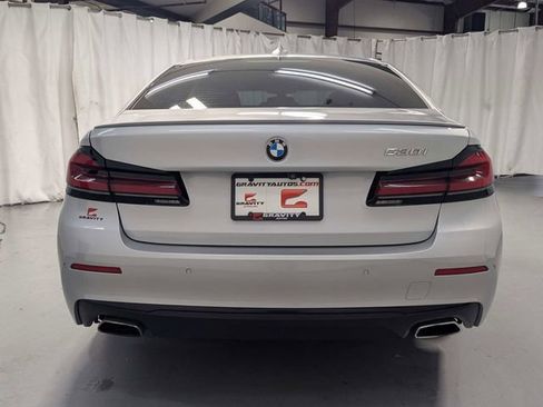 Used 2021 BMW 530i w/ Premium Package image 28