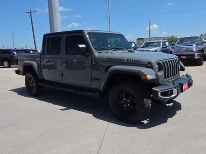 Used 2023 Jeep Gladiator Sport