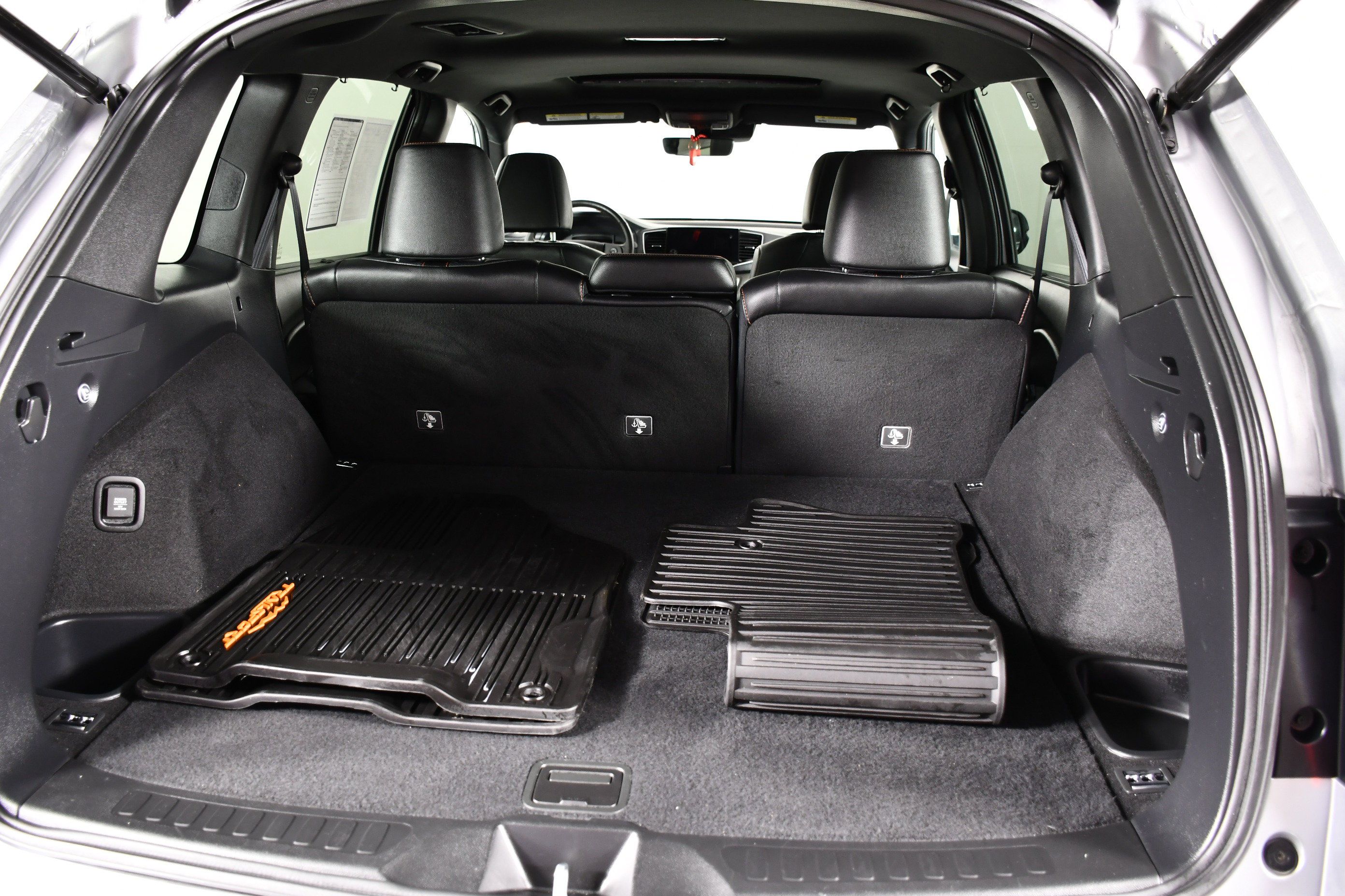Certified 2025 Honda Passport TrailSport image 50