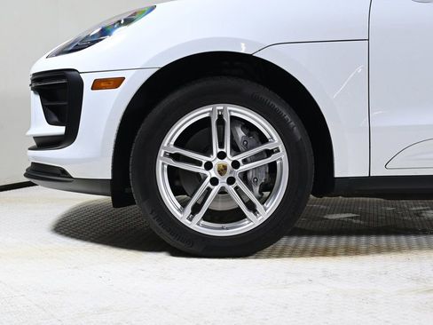 Certified 2023 Porsche Macan Turbo image 26