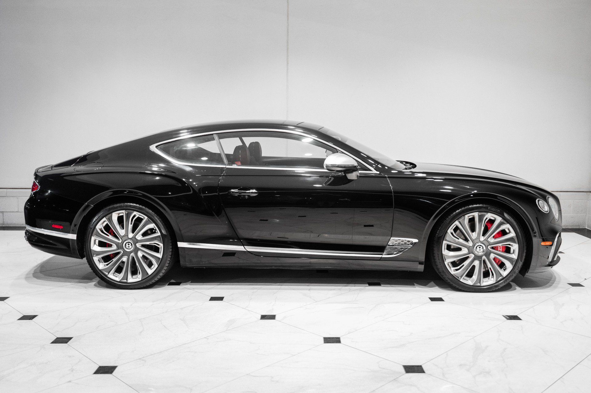 Used 2022 Bentley Continental GT AWD/4WD image 5